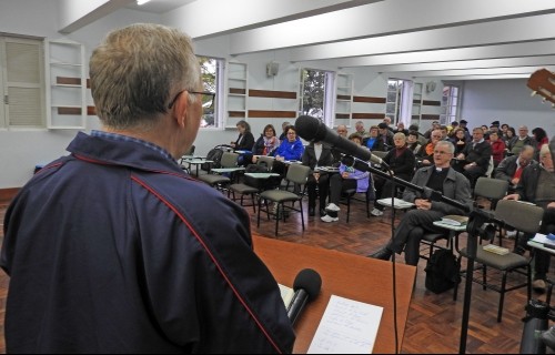 Padres e Lideranças estão em curso